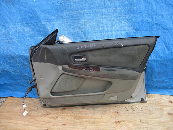 Used Toyota Chaser INNER DOOR PANEL FRONT RIGHT